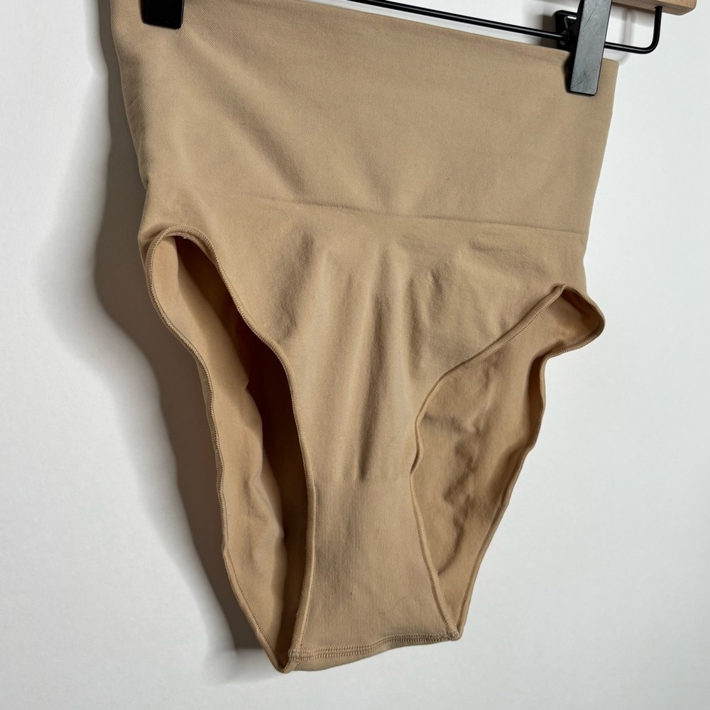 SKIMS Core Control Brief L/XL - Picture 4 of 8